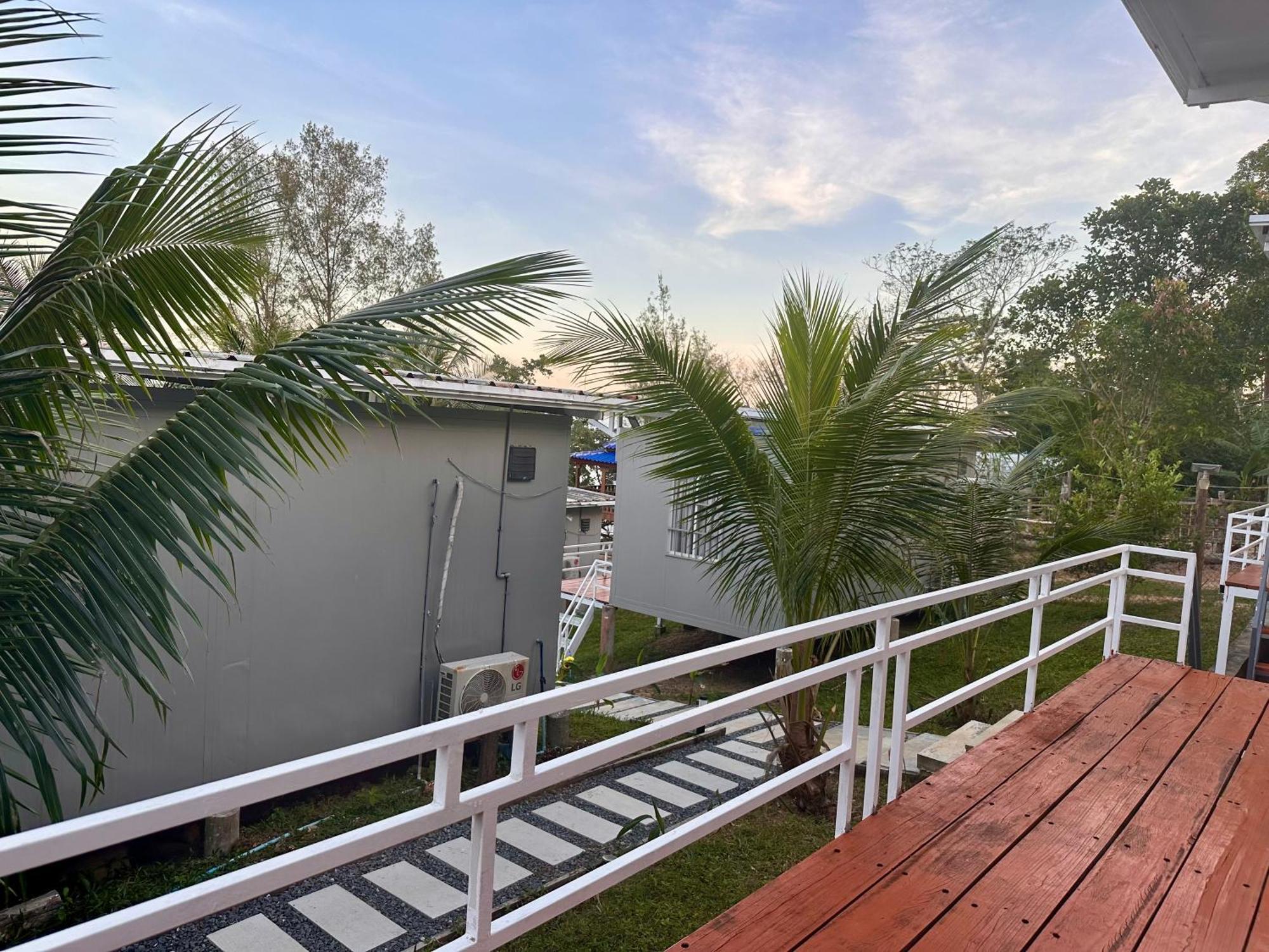 Prek Svay Village Naroth Beach Bungalow מראה חיצוני תמונה