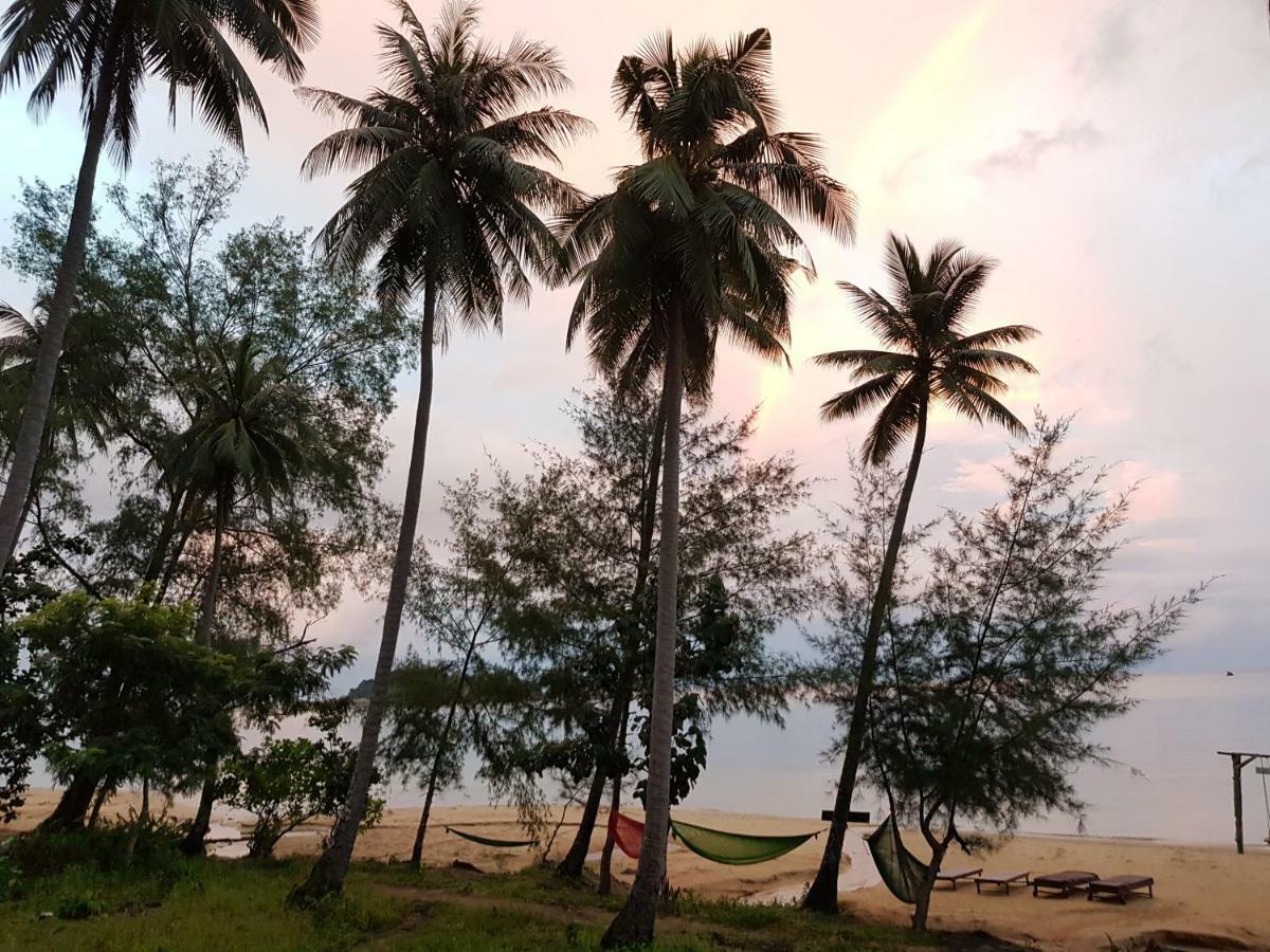 Prek Svay Village Naroth Beach Bungalow מראה חיצוני תמונה